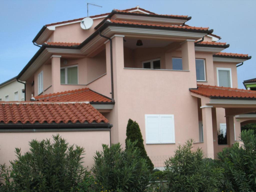 Apartments Villa Fernetich Premantura Exteriör bild